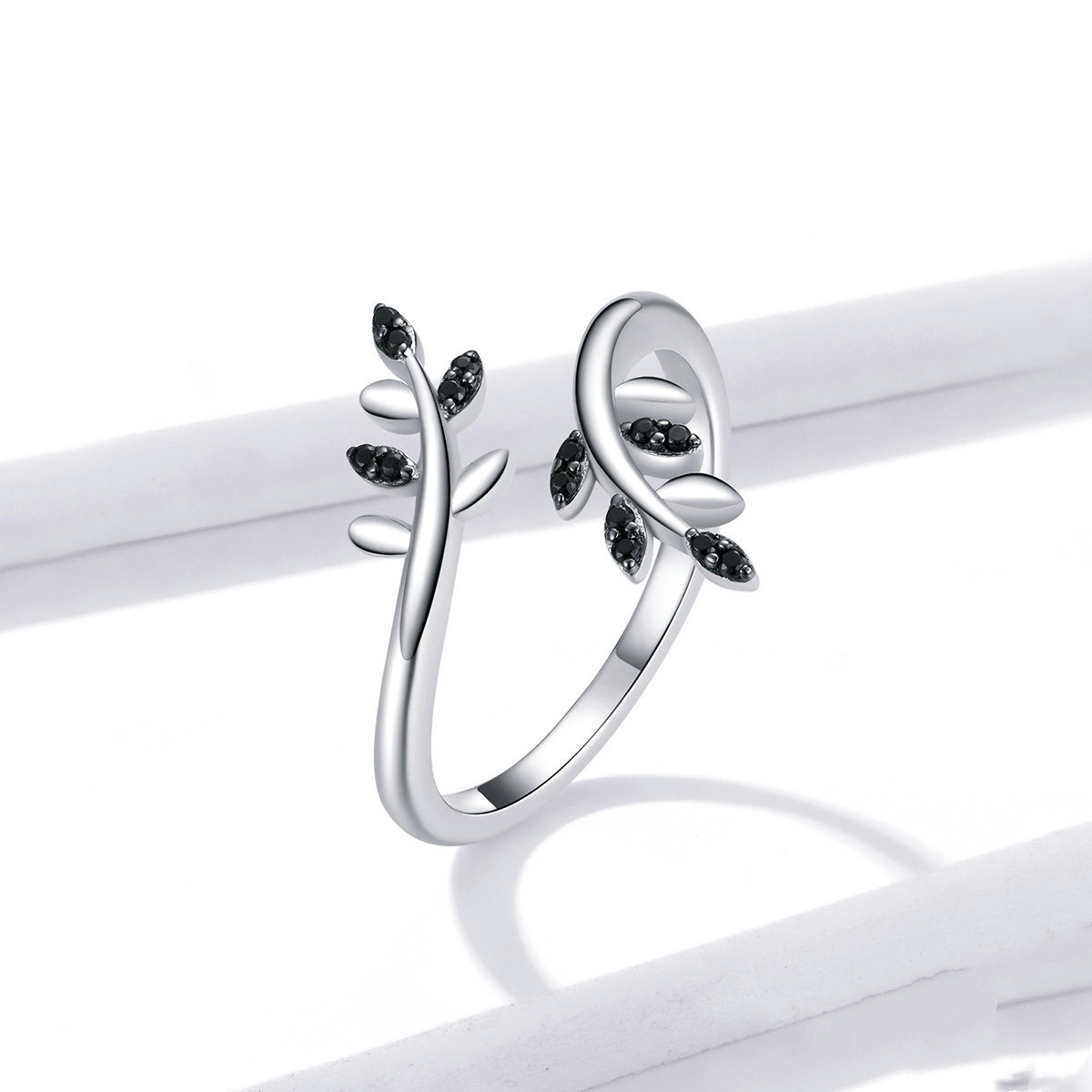 Sterling silver hollow heart-shaped