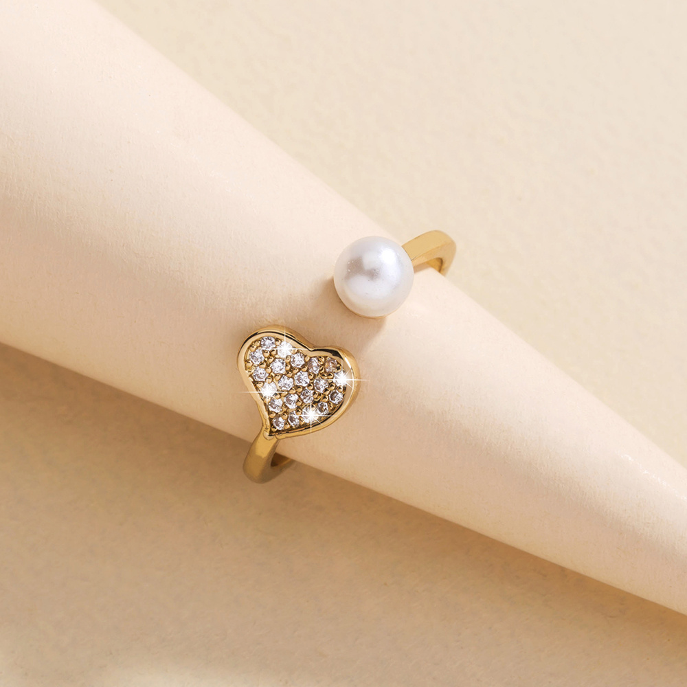 Heart-shaped Pearl Diamond Heart-shaped Pearl Ring Girl