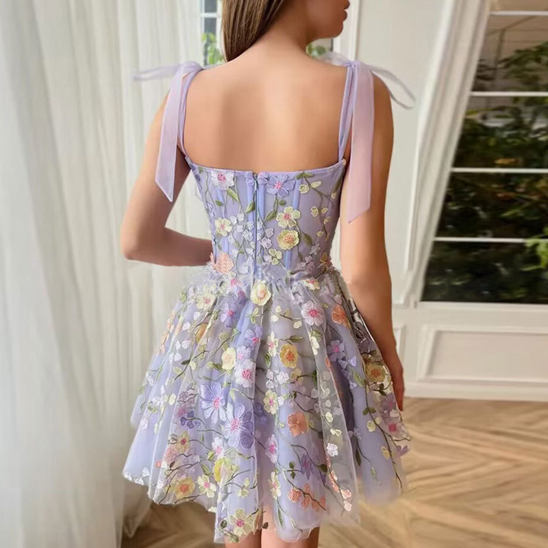 Women’s Fashion Three-dimensional Flower Embroidered Sheath Sling Dress