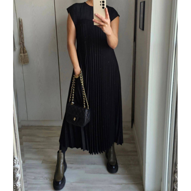 Short Sleeve Pleated Long Dress Summer Round Neck Dress Women’s Clothing