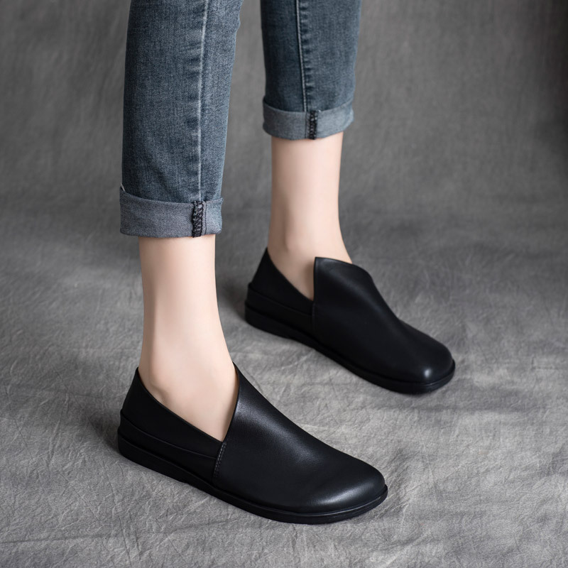 Ethnic Style Retro Cowhide Low Heel Women’s Casual Shoes