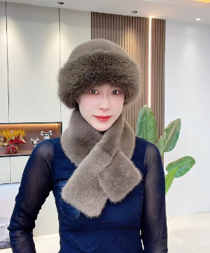 Suit Winter Scarf Mongolian Cap Plush Hat Women’s Thickened