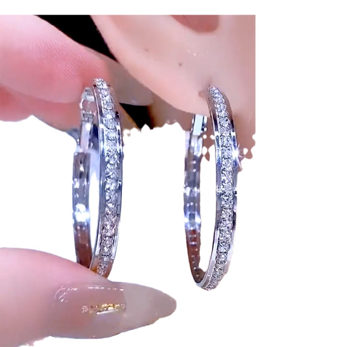 Big Hoop Earrings Fashionable Design With Diamonds