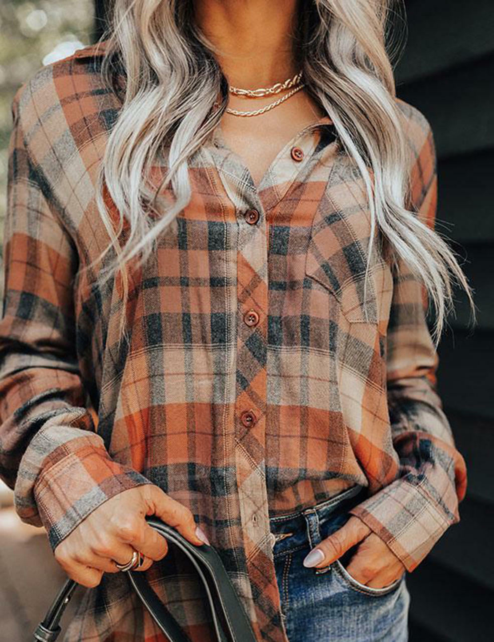 Women’s Plaid Long-sleeved Shirt